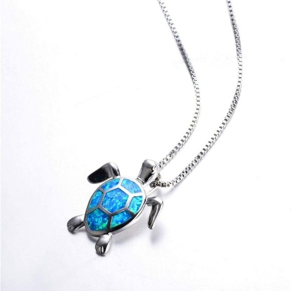 Sea Turtle Necklace - Picture 2 of 3